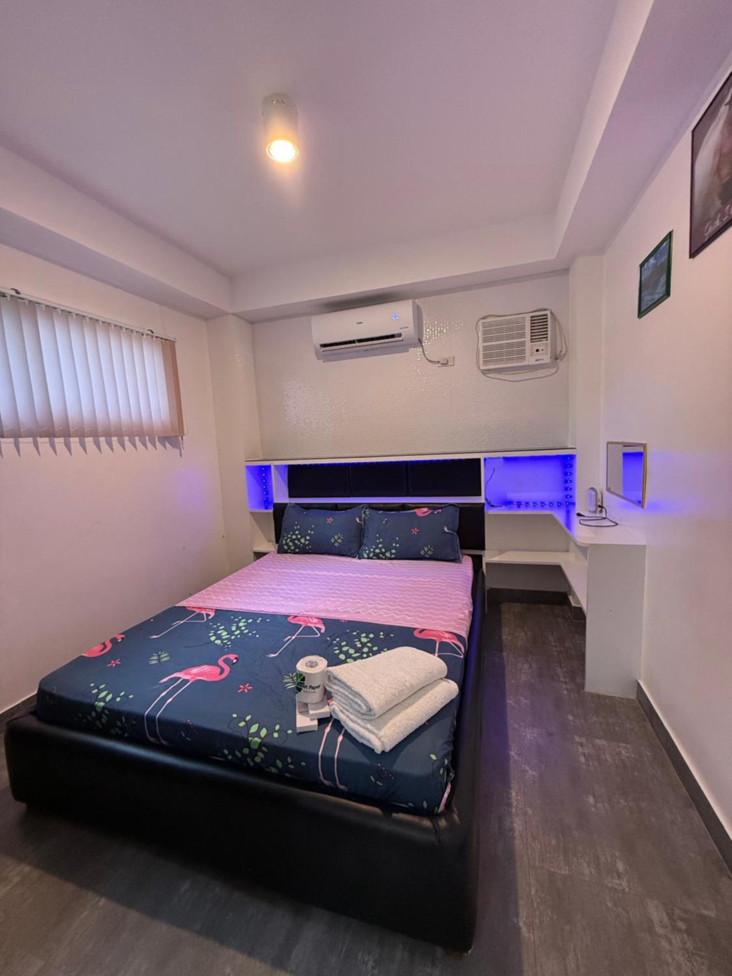 Logan Apartments ซานตาเฟ ภายนอก รูปภาพ